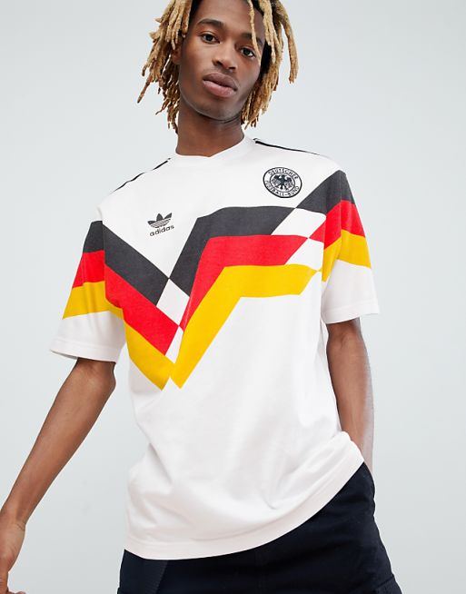 adidas Originals - Maillot de football rétro de l'Allemagne en jersey - Blanc CE2343 adidas Originals - Maillot de football rétro de l'Allemagne en jersey - Blanc CE2343