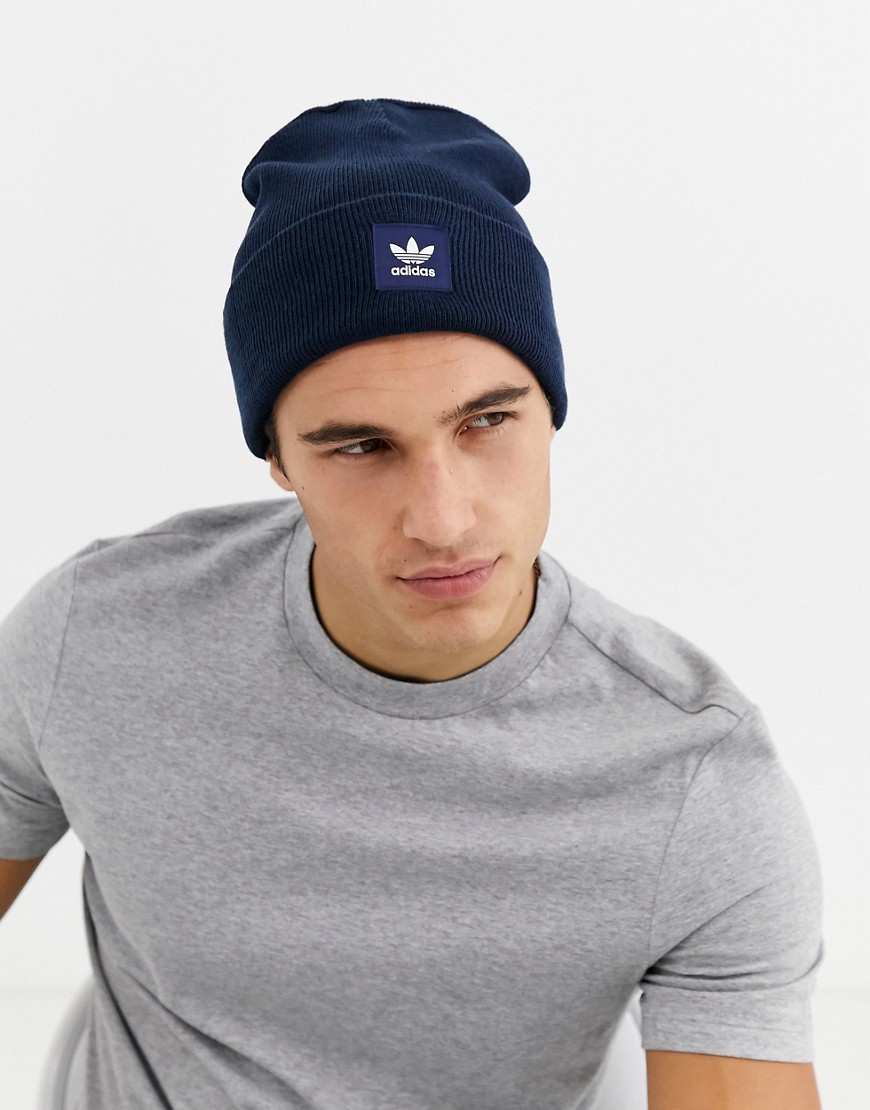 Adidas Originals - marineblå hue med logo