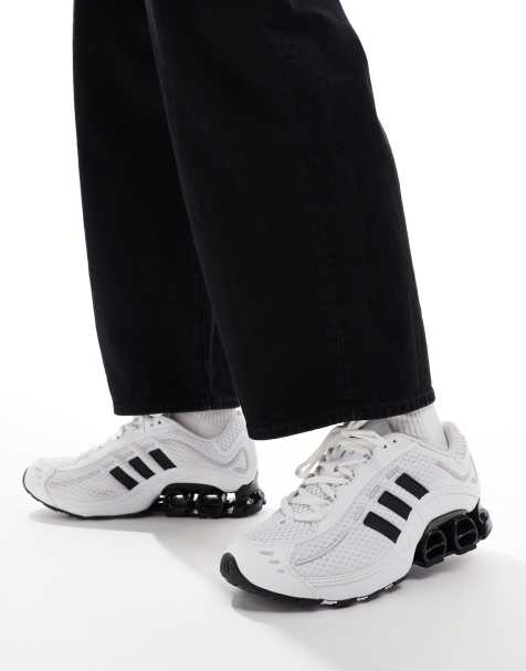 adidas Originals Megaride O1 trainers in white - view 1
