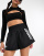 Thumbnail 1 van 4