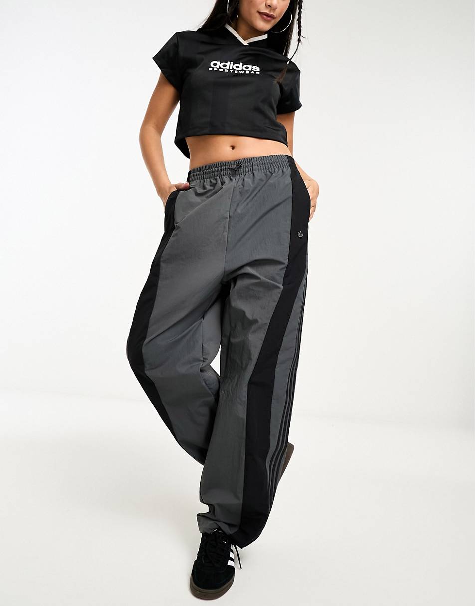 adidas Originals metamoto parachute pants in dark grey | research.engr ...