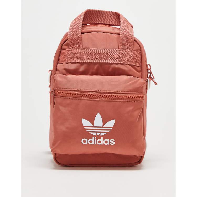 beige backpack herschel Amazon.com | Herschel Retreat Backpack, Moonbeam, Standard - 23L