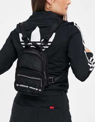 adidas mini back