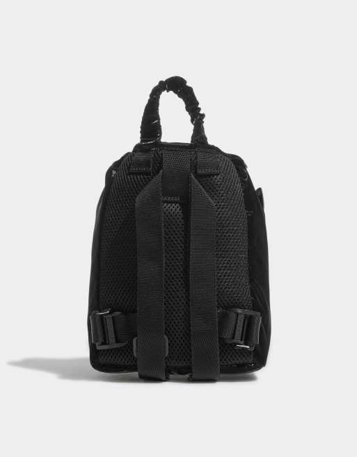 adidas Originals Mini Backpack in Schwarz ASOS