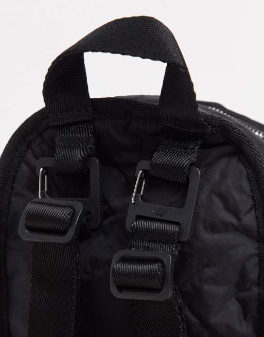 adidas Originals Mini Backpack in Schwarz