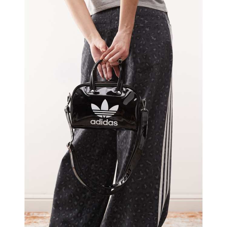 早い者勝ち 大人気 adidas MINI BOWLING BAG ディテール◎ 早い者勝ち 大人気 adidas MINI BOWLING BAG ディテール