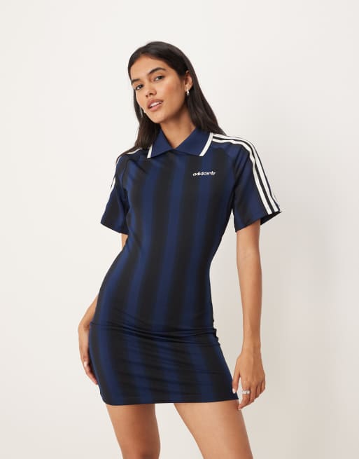 adidas Originals – Mörkt indigoblå klänning med fotbollsinspirerat mönster