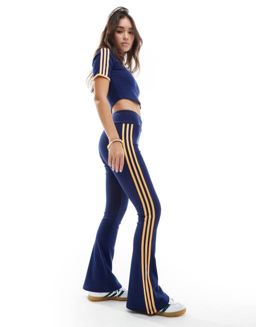 adidas Originals - Mørkeblå ribstrikkede leggings med svaj