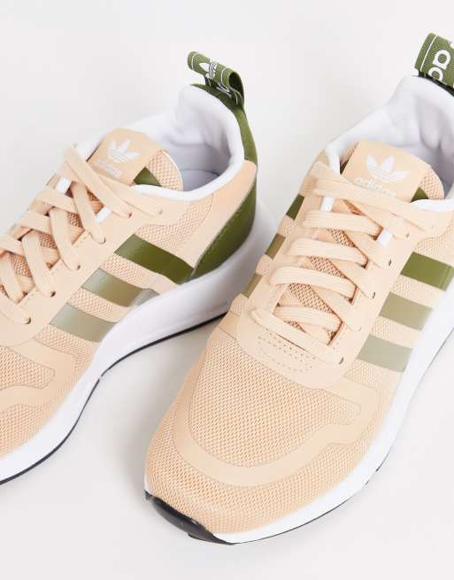 Blush on sale adidas sneakers