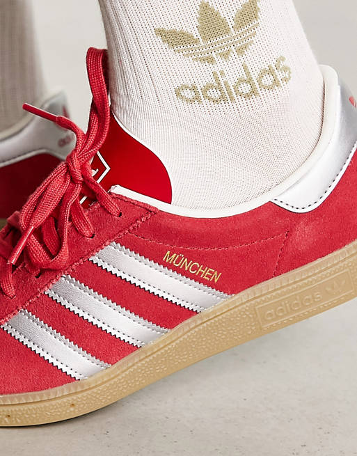 adidas - Munchen - Røde sneakers med - RED | ASOS