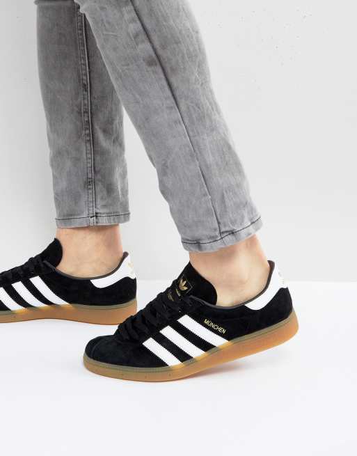 Adidas munchen shop white black