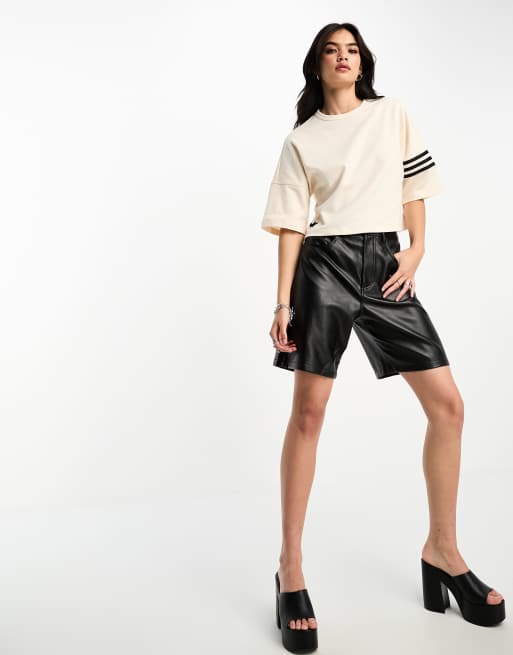 adidas Originals - Neuclassics - T-shirt in wonderwit