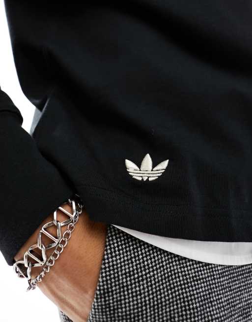 adidas Originals Neuclassics T shirt met lange mouwen en 3 strepen in zwart ASOS