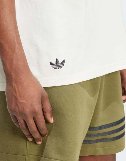 adidas Originals Neuclassics tee in off white, 3 of 4