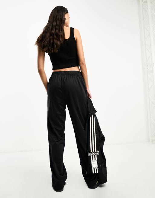 Pantaloni adidas neri clearance corti