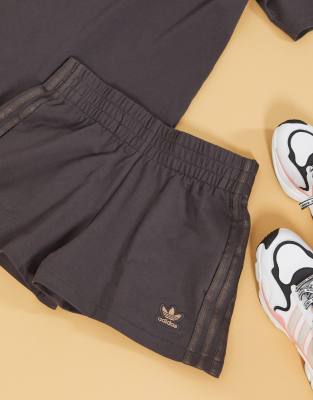 adidas high waisted shorts