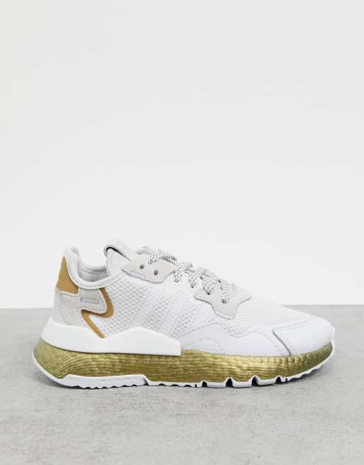 Adidas nite jogger blanco sale