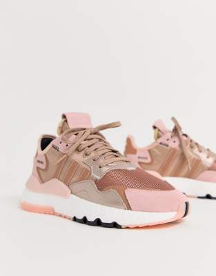 adidas originals nite jogger trainer in rose gold