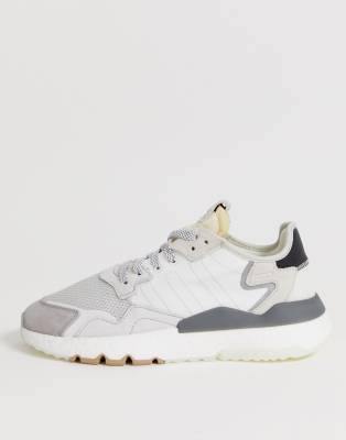 adidas originals white and grey nite jogger trainers