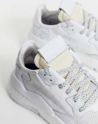 nite jogger triple white