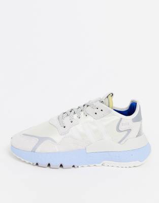 adidas originals white and grey nite jogger trainers