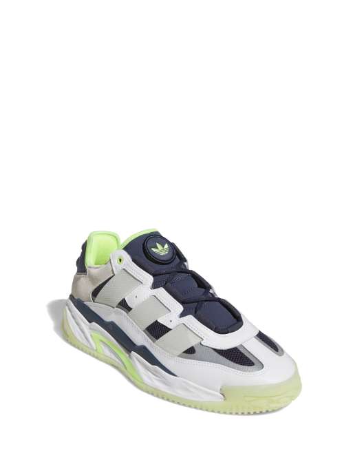 adidas Originals Niteball II trainers in white and navy | ASOS