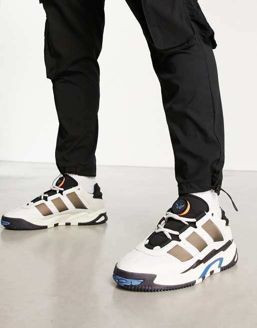 adidas Originals - Niteball - Sneakers in wit en zwart