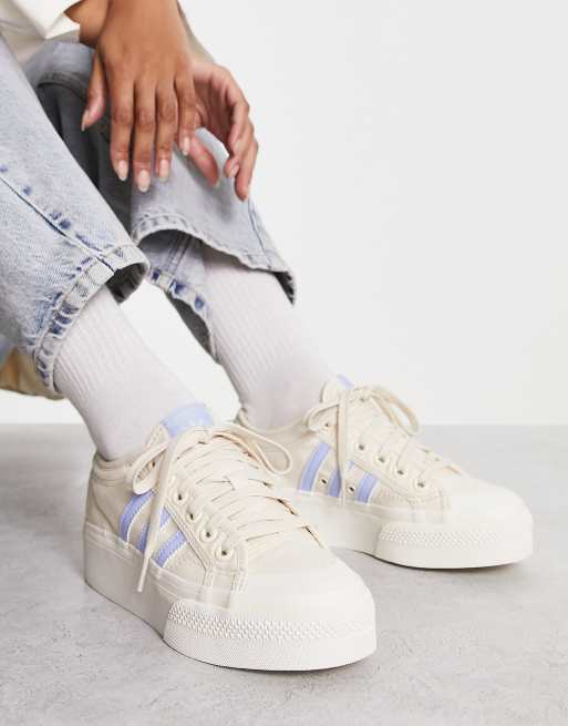 Kapper vasteland Arena adidas Originals Nizza Platform low sneakers in cream and light blue | ASOS