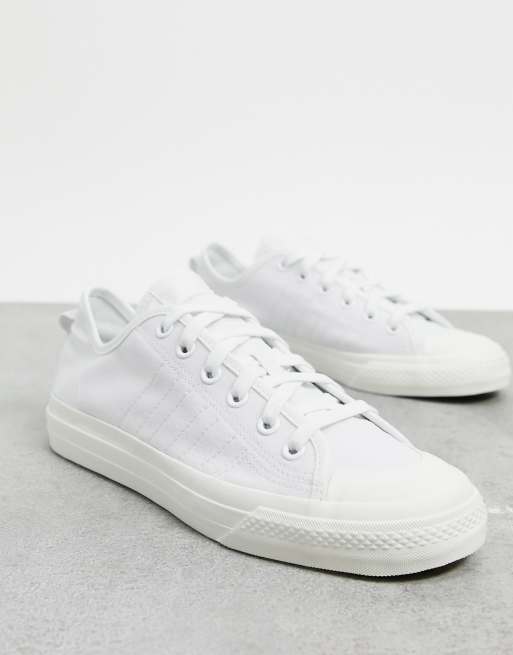 adidas Originals – Nizza RF – Białe płócienne buty sportowe
