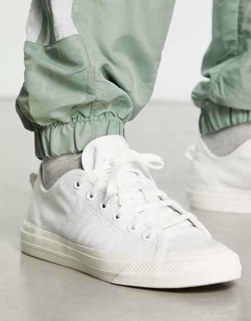 Originals in ASOS RF white adidas sneakers | Nizza