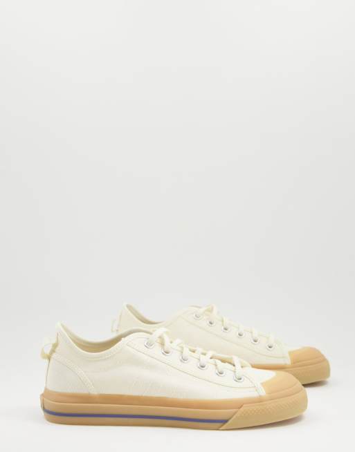 adidas Originals Nizza trainers with gum in cream | ASOS