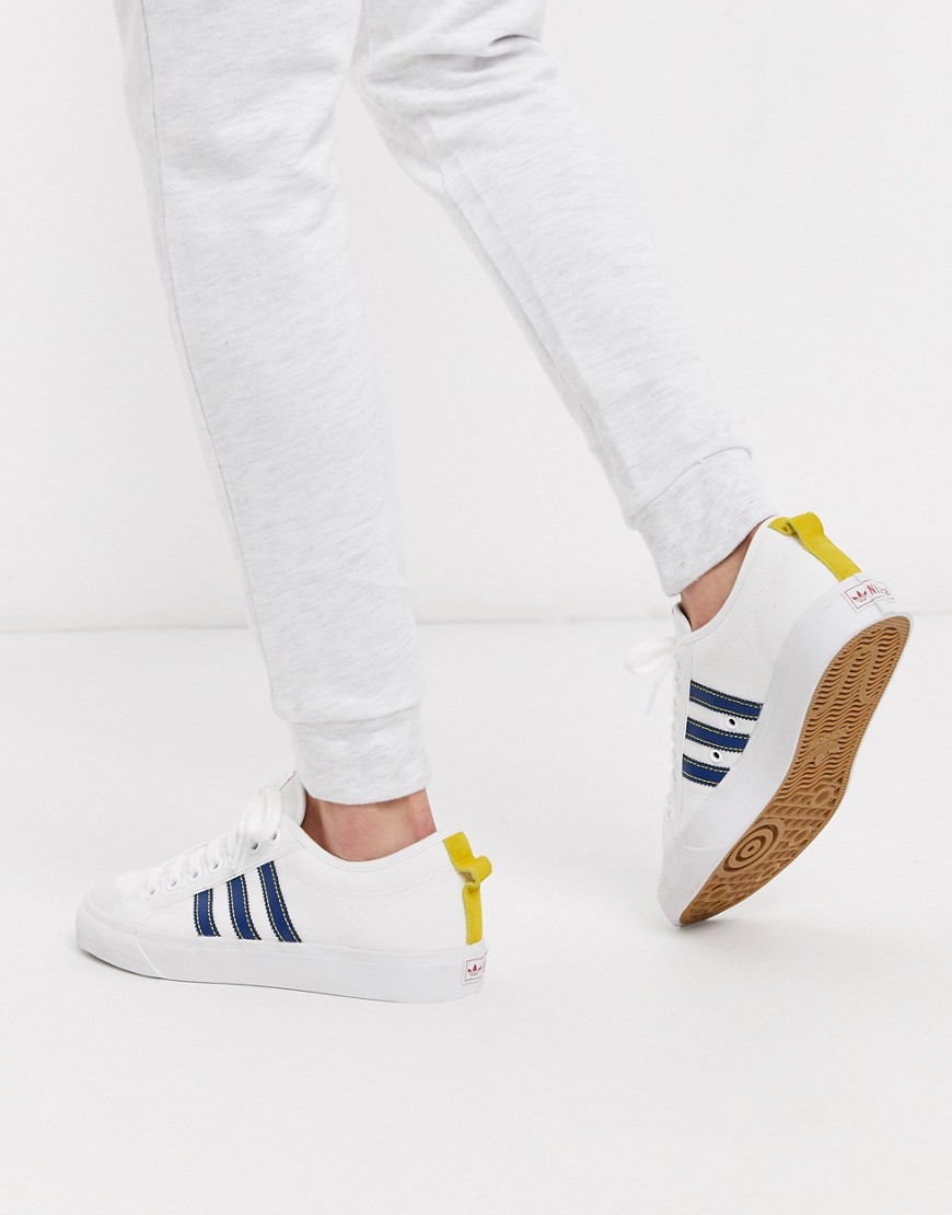 adidas Originals – Nizza – Vita sneakers med lågt skaft