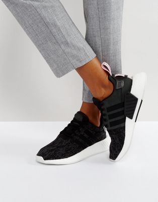 adidas shoes nmd r2