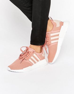 scarpe adidas con strisce rosa