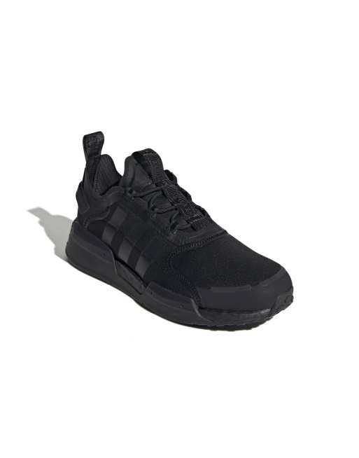 adidas originals smooth runner trainers in triple black