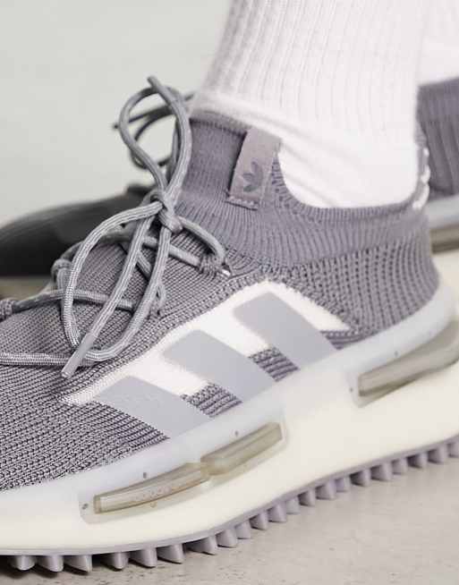 Nmd r1 hotsell shoes grey heather