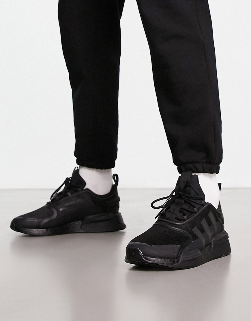 adidas Originals NMD_V3 trainers in triple black