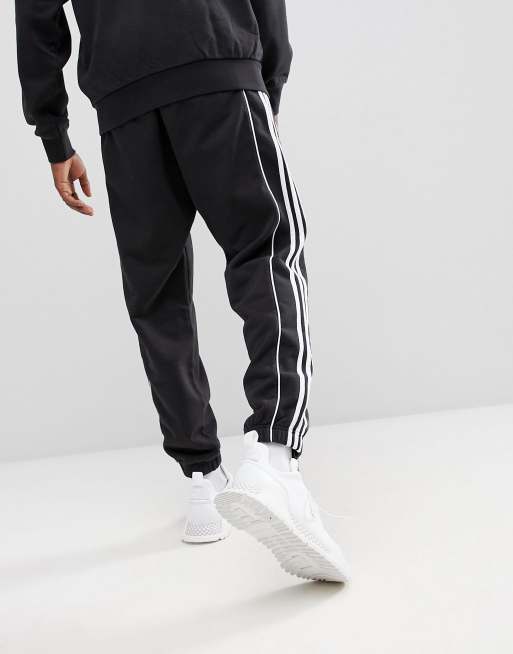 Adidas originals nova store retro joggers