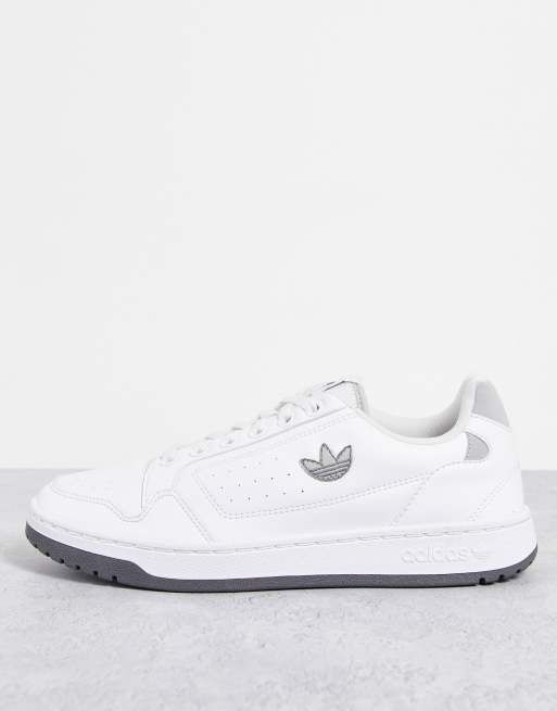 adidas Originals – NY 90 – Sneaker in Weiß mit Markenzeichen in Grau