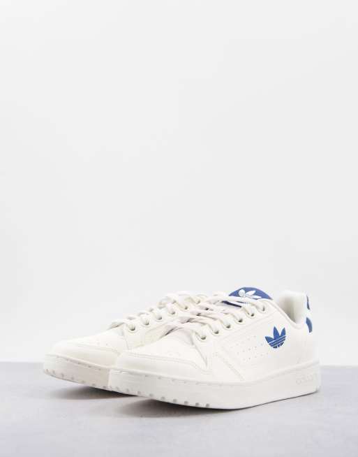adidas Originals - NY 90 - Sneakers bianche con dettagli blu