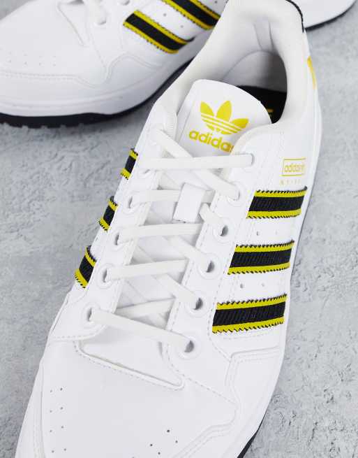 Adidas shoes outlet yellow black 90