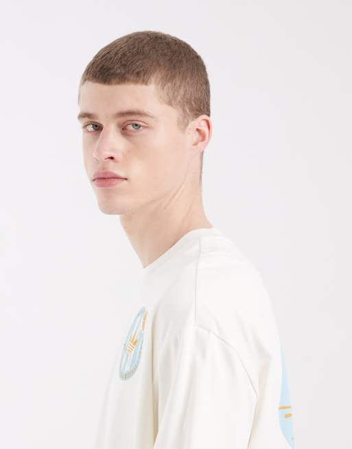 adidas Originals – OG – T-Shirt in Weiß und Blau mit Wappen-Grafikprint, 5 von 5