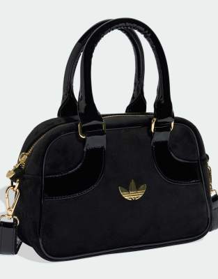 adidas Originals - Oktoberfest - Kleine Bowling-Tasche in Schwarz