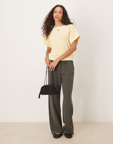 adidas Originals – Olivgröna, figursydda byxor - view 1