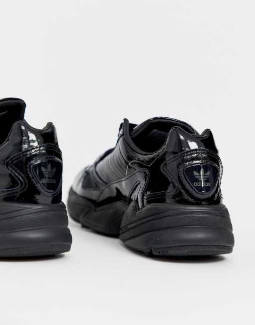 Falcon hot sale nere adidas