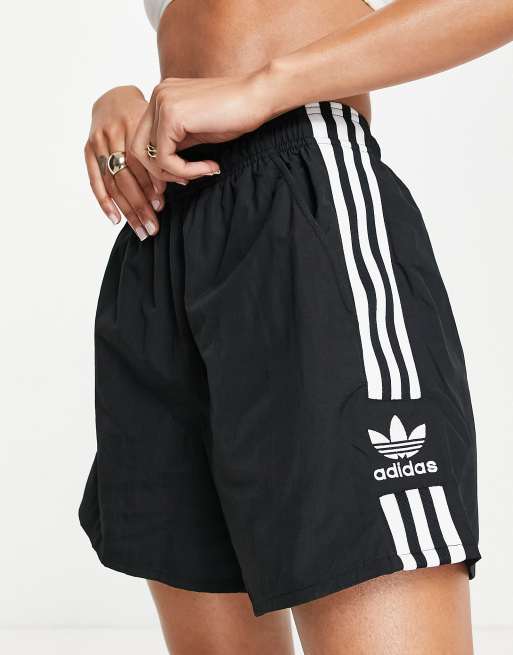 Adidas 3 streifen store shorts damen