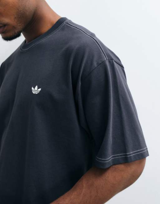 adidas Originals oversized contrast stitch tee in dark grey, 3 of 5