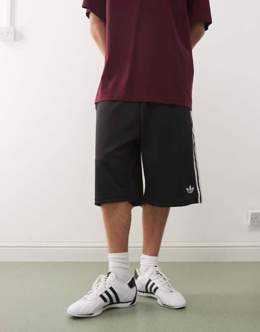 adidas Originals - Oversized short in zwart