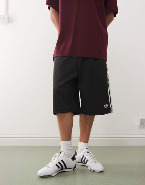 adidas Originals oversized shorts in black - view 1
