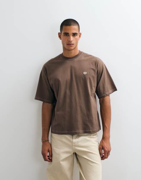 adidas Originals oversized t-shirt med kontrastsömmar i brun - view 1